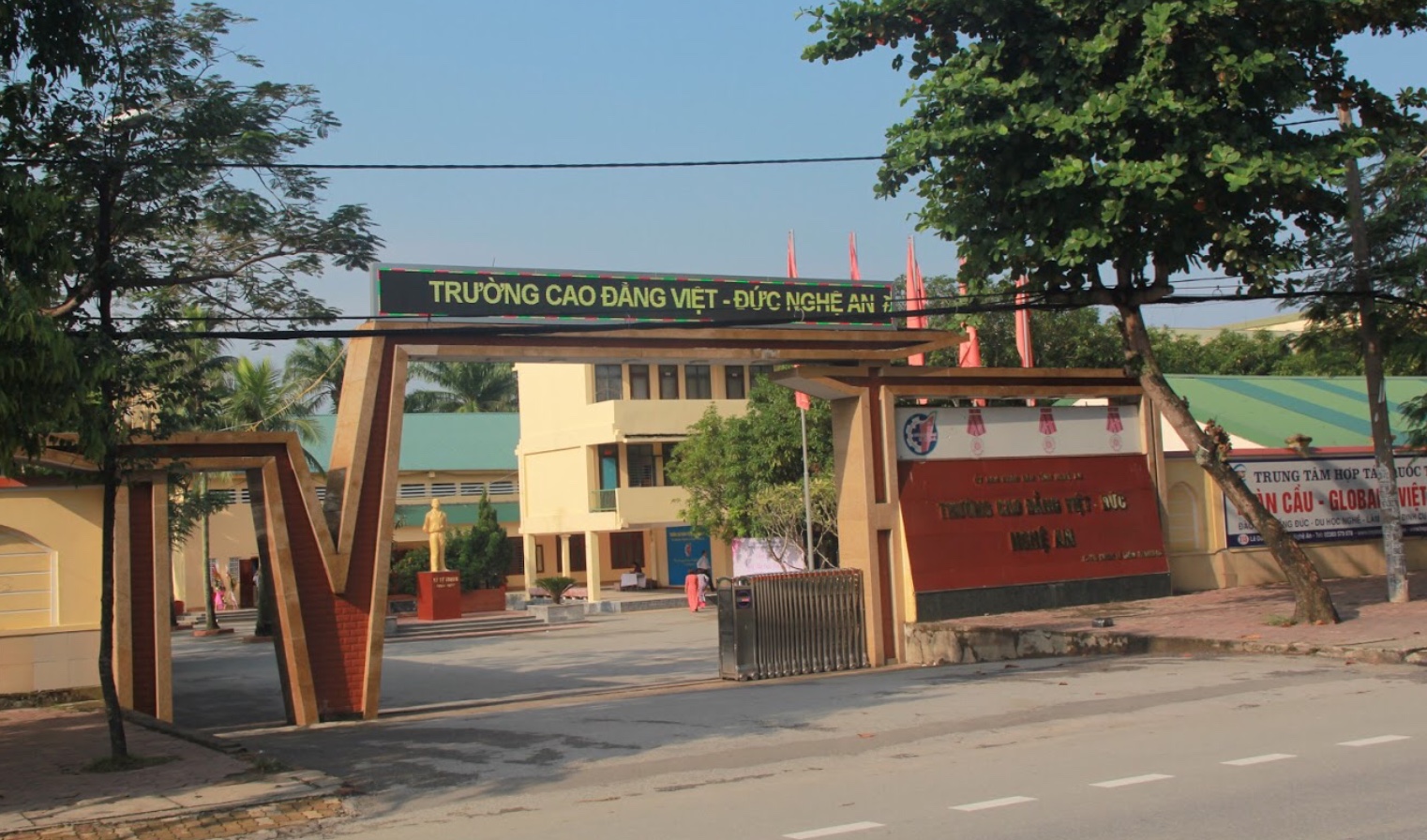 Trường Cao đẳng Việt - Đức Nghệ An đạt thành tích xuất sắc trong kỳ thi kỹ năng nghề năm 2021