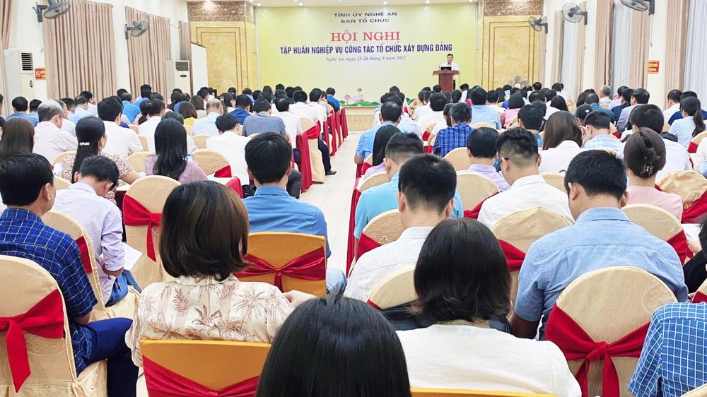 Nghệ An: Tập huấn công tác tổ chức xây dựng Đảng năm 2022