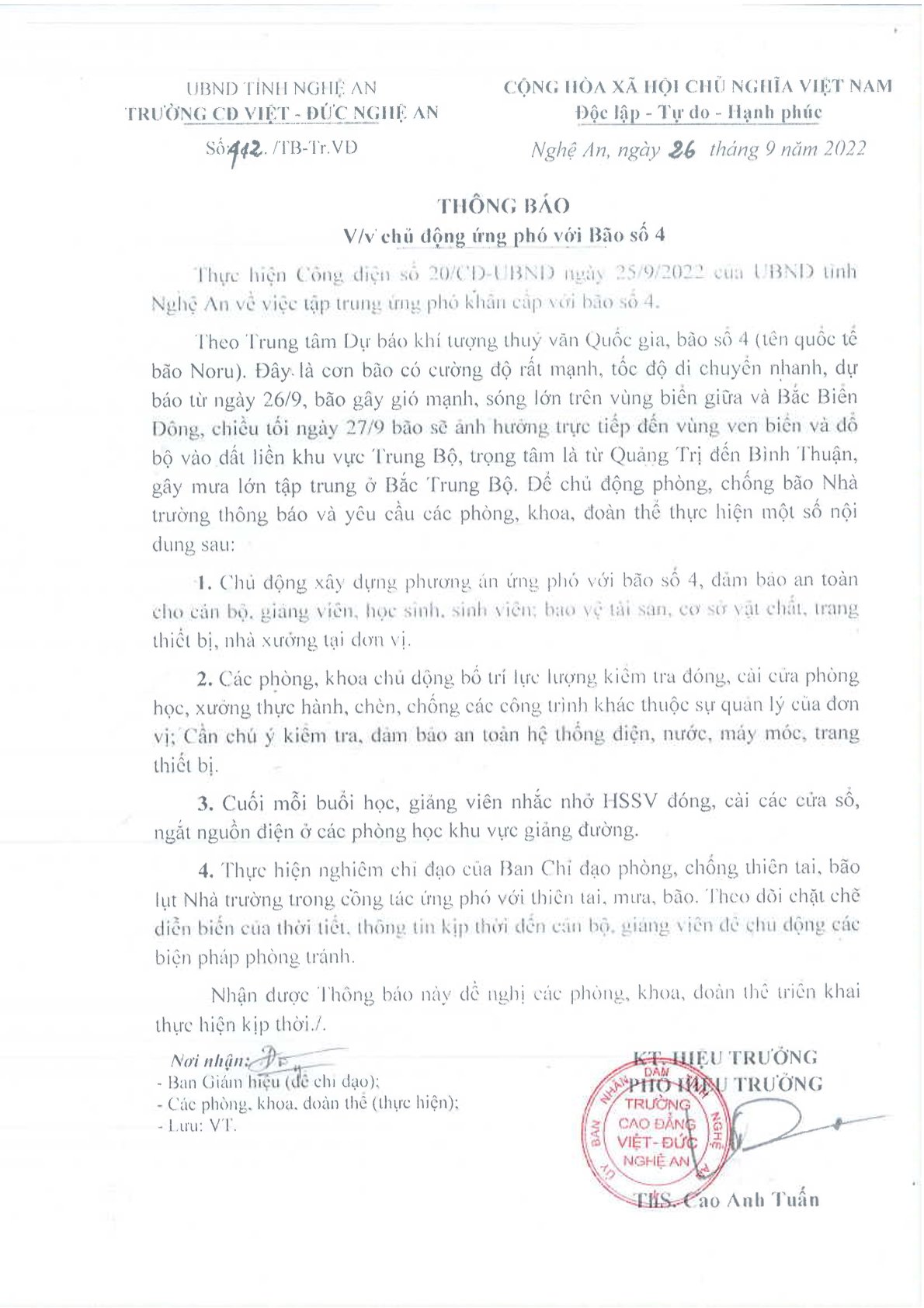 Thông báo số 412/TB-Tr.VĐ ngày 26/9/2022 của Trường Cao đẳng Việt - Đức Nghệ An về việc chủ động ứng phó với Bão số 4
