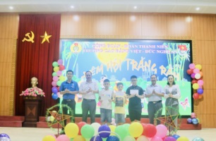 Công đoàn trường với Chương trình “Đêm hội Trăng rằm” dành cho các cháu là con em của cán bộ, viên chức Trường Cao đẳng Việt – Đức Nghệ An