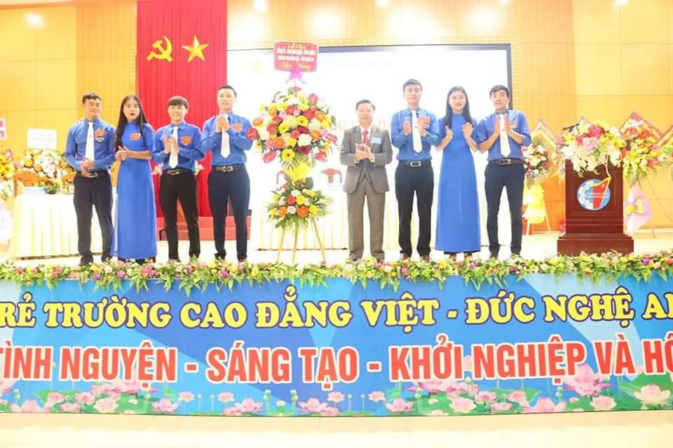 Ảnh Đại hội Đoàn trường