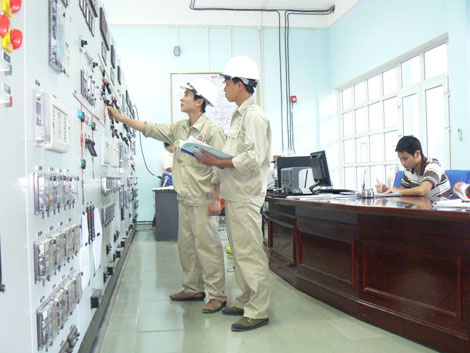   Chọn học nghề Điện công nghiệp học gì, làm gì?