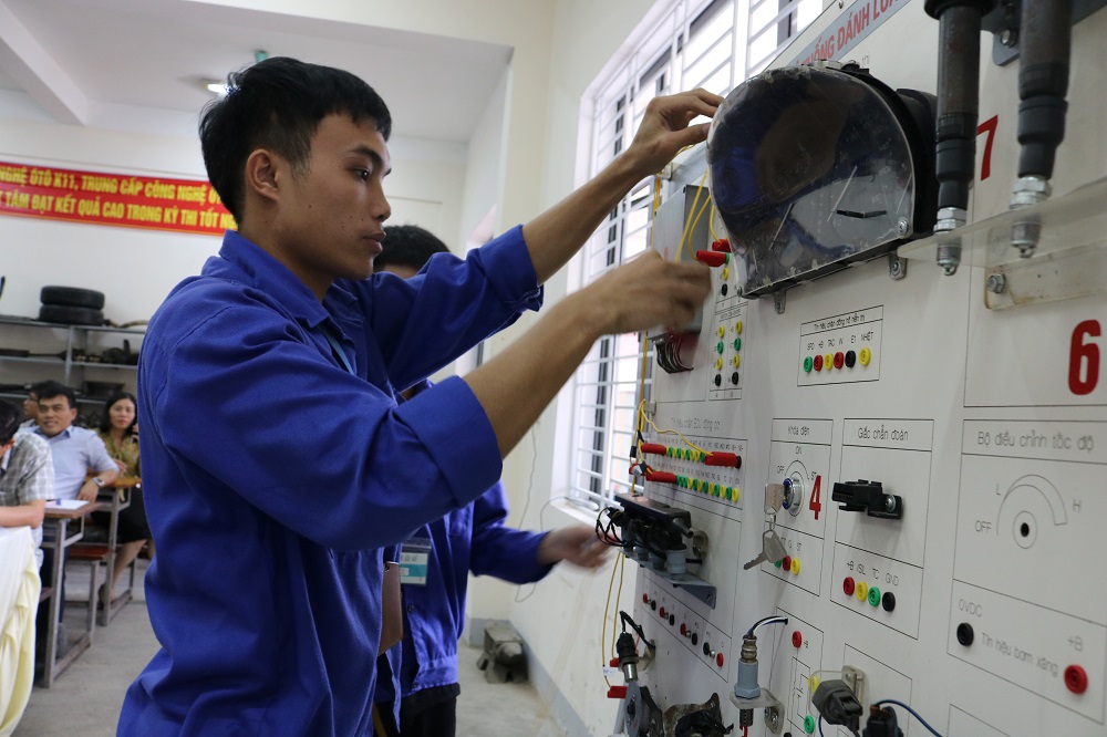 Học sinh trung cấp nghề có thể sẽ không còn phải 