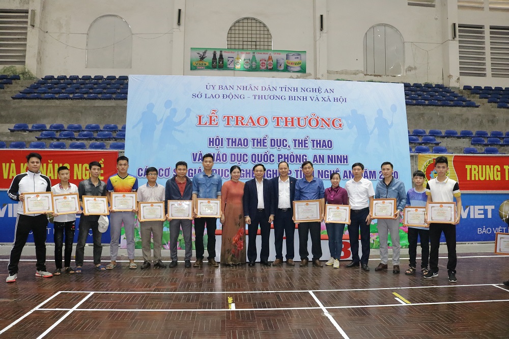 Sở Lao động – Thương binh và Xã hội tỉnh Nghệ An Bế mạc Hội thao.