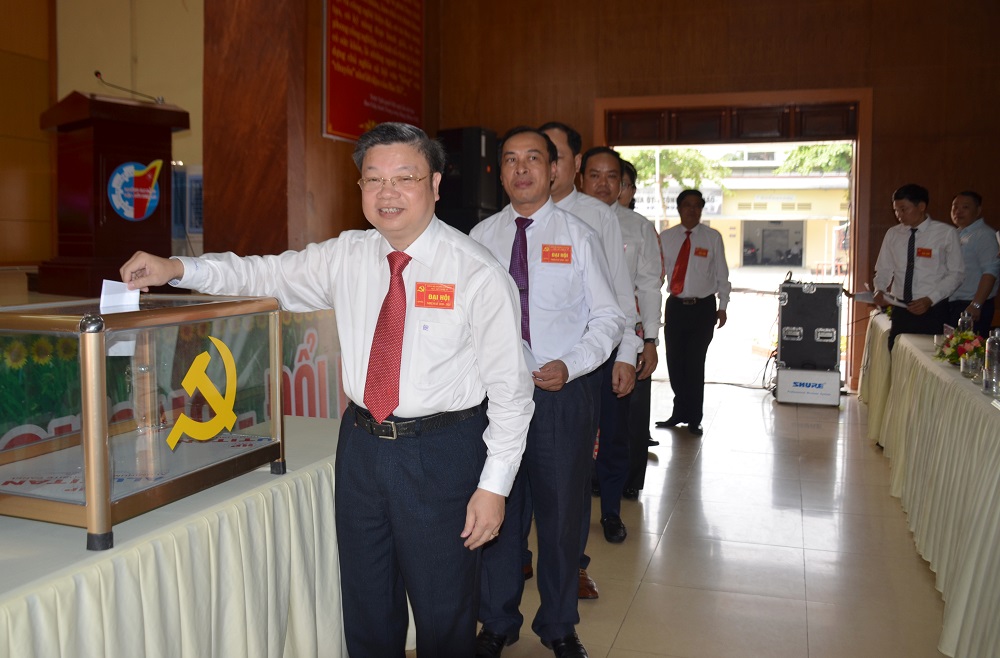 Đại hội Đảng bộ Trường Cao đẳng Việt - Đức Nghệ An nhiệm kỳ 2020 – 2025