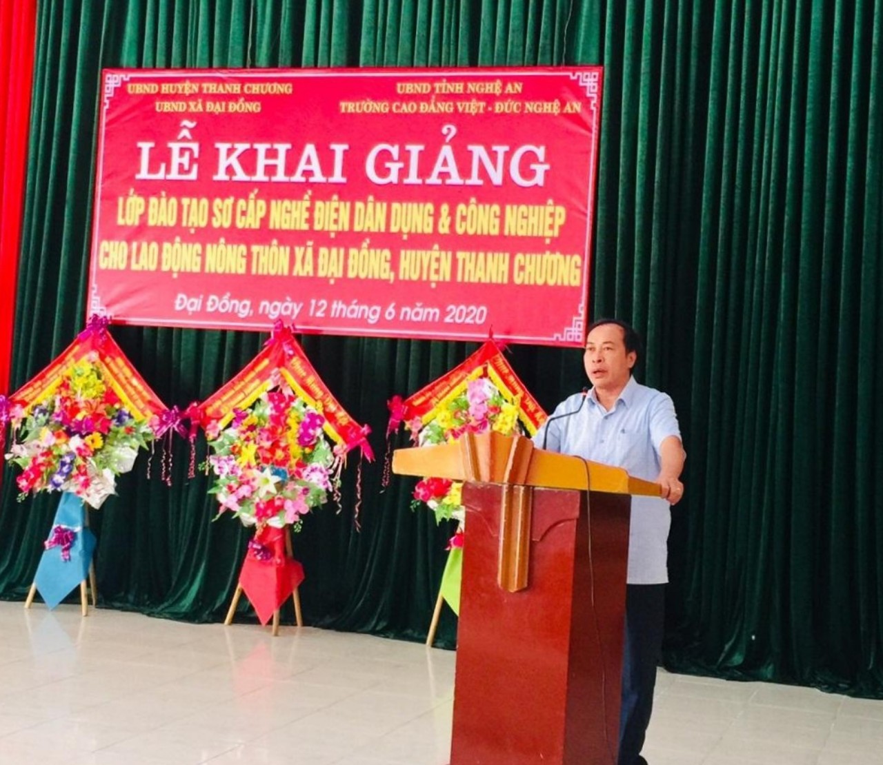 Khai giảng lớp Điện công nghiệp và dân dụng cho lao động nông thôn