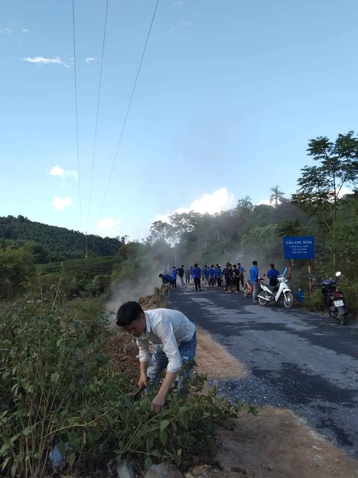 Tình nguyện hè chia sẻ yêu thương