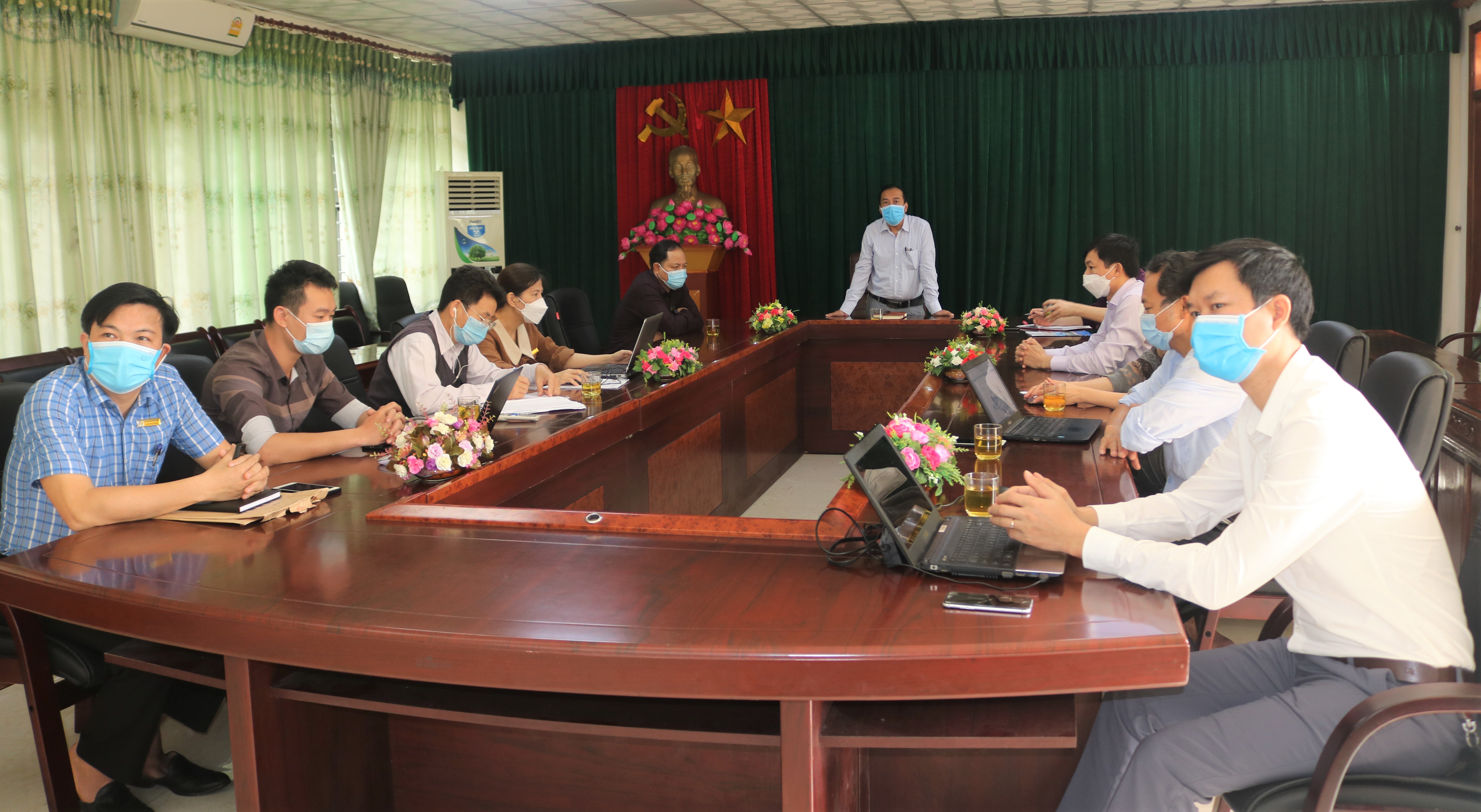  Trường Cao đẳng Việt – Đức nghệ An tổ chức Hội thảo Giáo trình đào tạo năm 2021