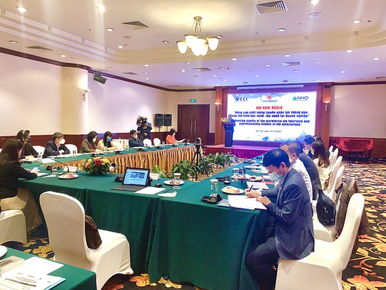 Học nghề, tập nghề tại doanh nghiệp để nâng cao chất lượng nhân lực