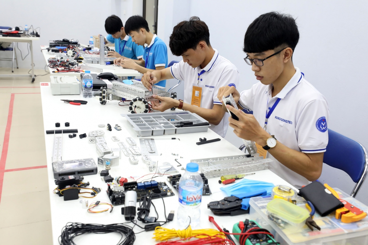 Thủ tướng Chính phủ: Yêu cầu tạo điều kiện cho trường nghề dạy chương trình Giáo dục thường xuyên