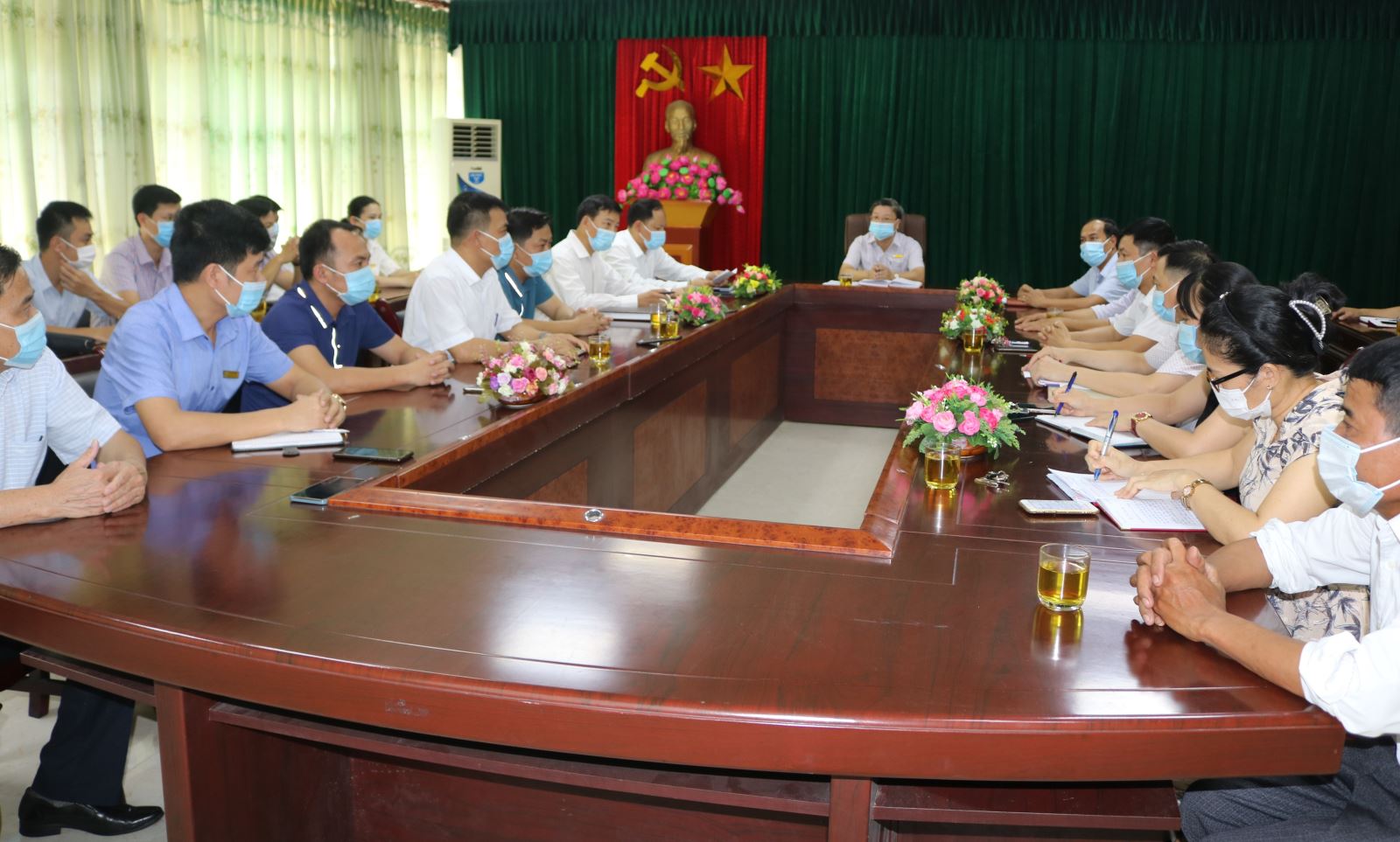Lễ gặp mặt và tuyên dương đoàn sinh viên và chuyên gia hướng dẫn đạt thành tích cao trong kỳ thi kỹ năng nghề tỉnh Nghệ An năm 2021