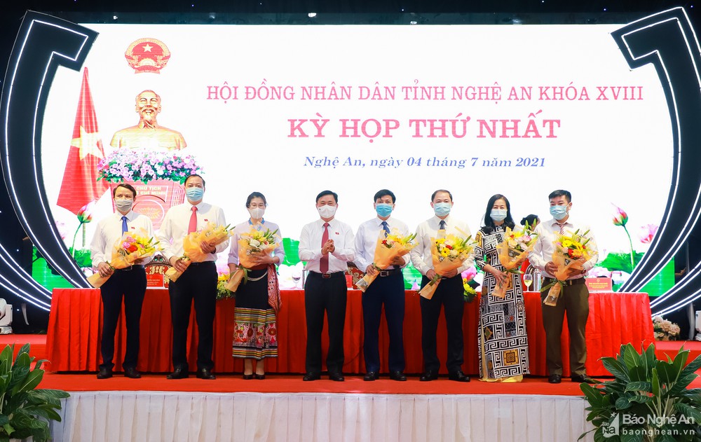 BẦU LÃNH ĐẠO CÁC BAN HĐND TỈNH NGHỆ AN KHÓA XVIII