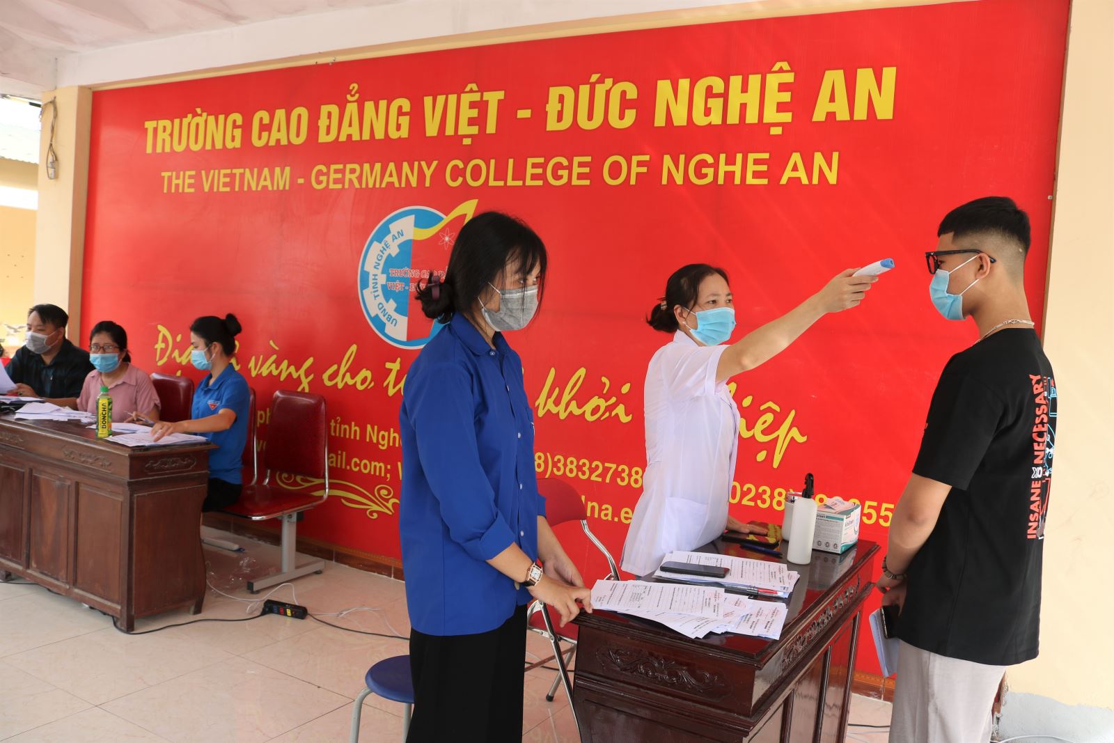 Chào mừng các tân học sinh, sinh viên Khóa 15 nhập học