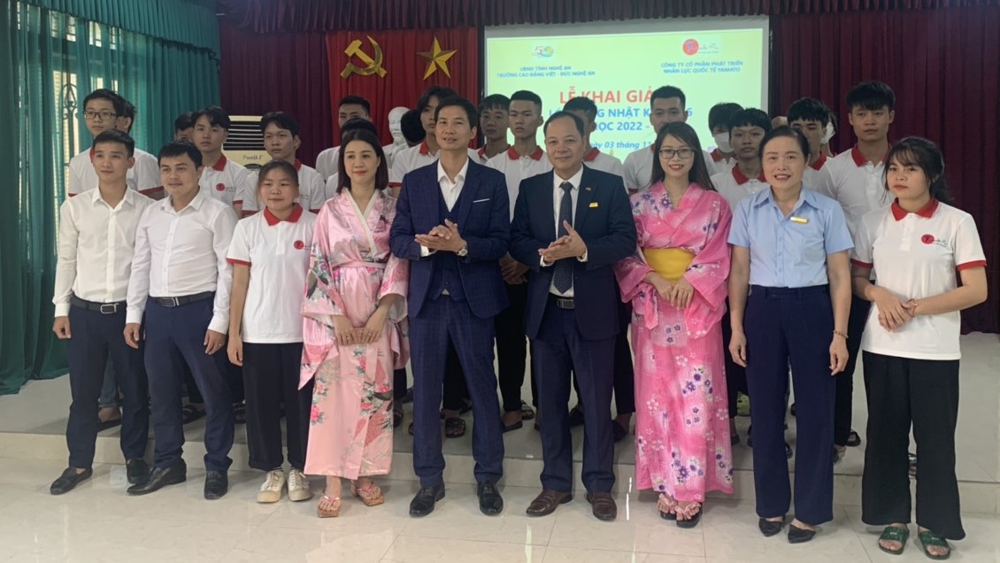 Trường Cao đẳng Việt – Đức Nghệ An tổ chức Lễ khai giảng lớp tiếng Nhật