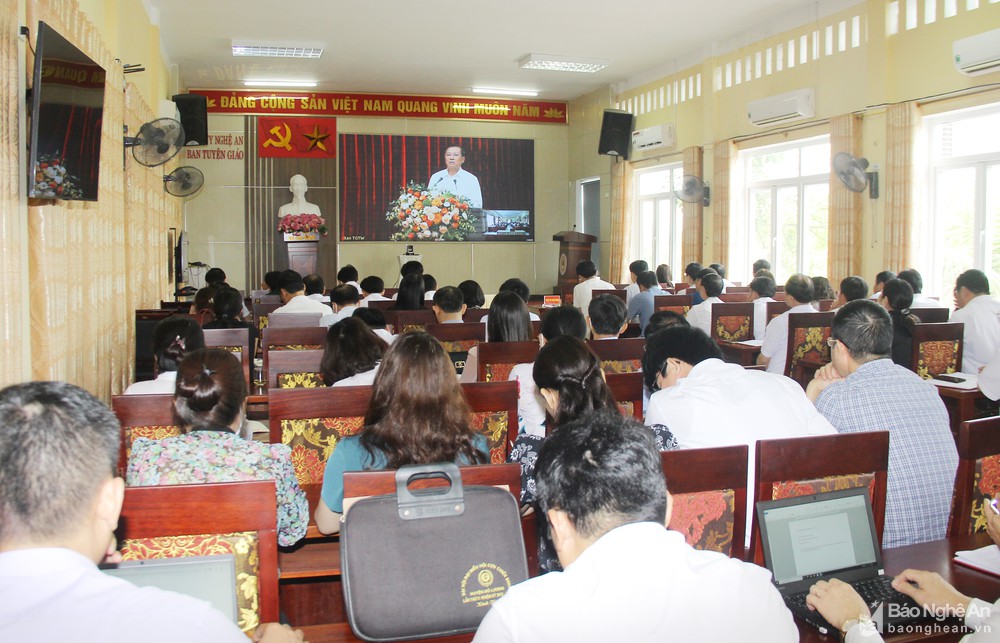 Thông báo nhanh kết quả Hội nghị Trung ương 5 (khóa XIII)