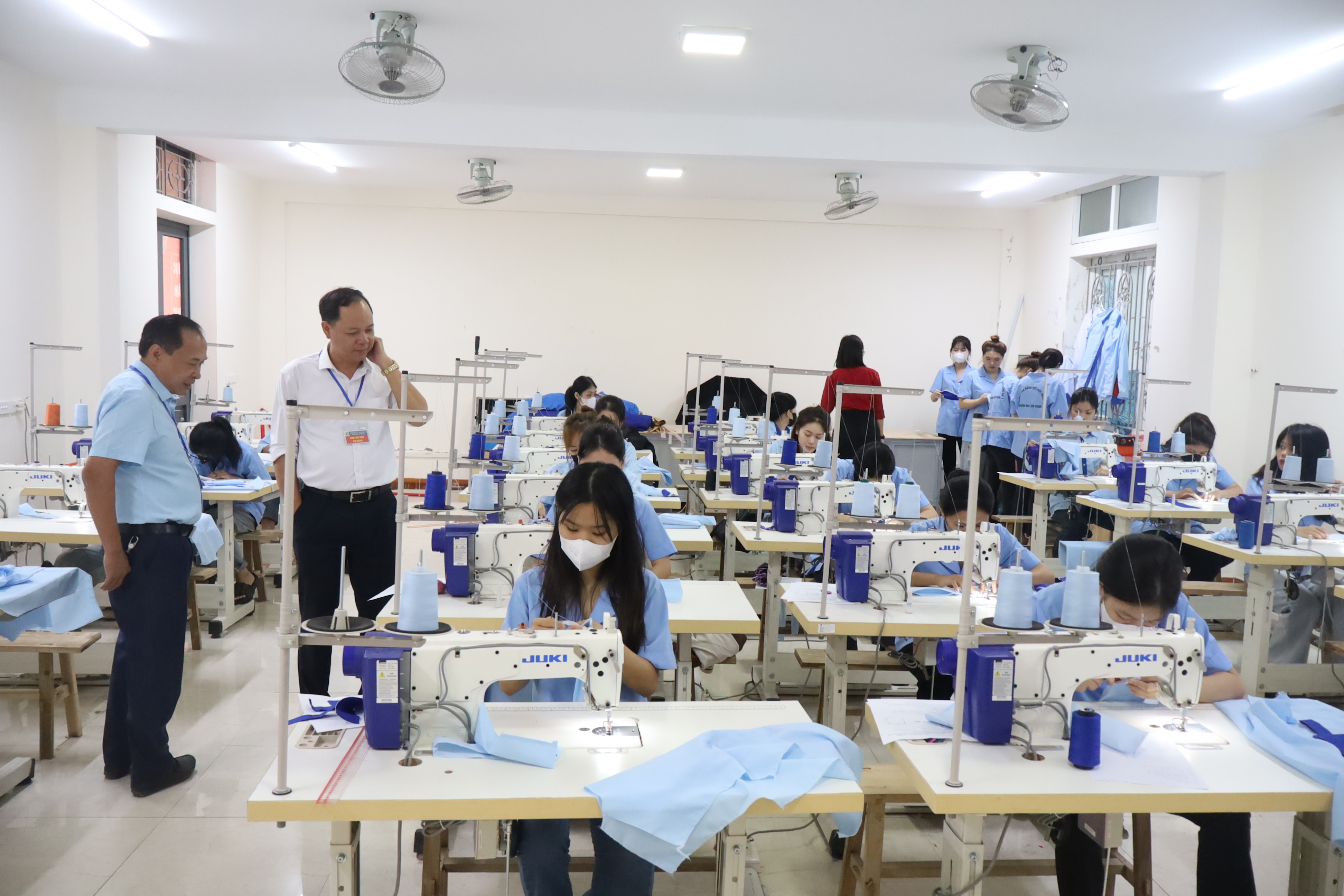 Trường Cao đẳng Việt – Đức Nghệ An tổ chức kỳ thi Tốt nghiệp Cao đẳng liên thông Khóa 04 và Trung cấp Khóa 16