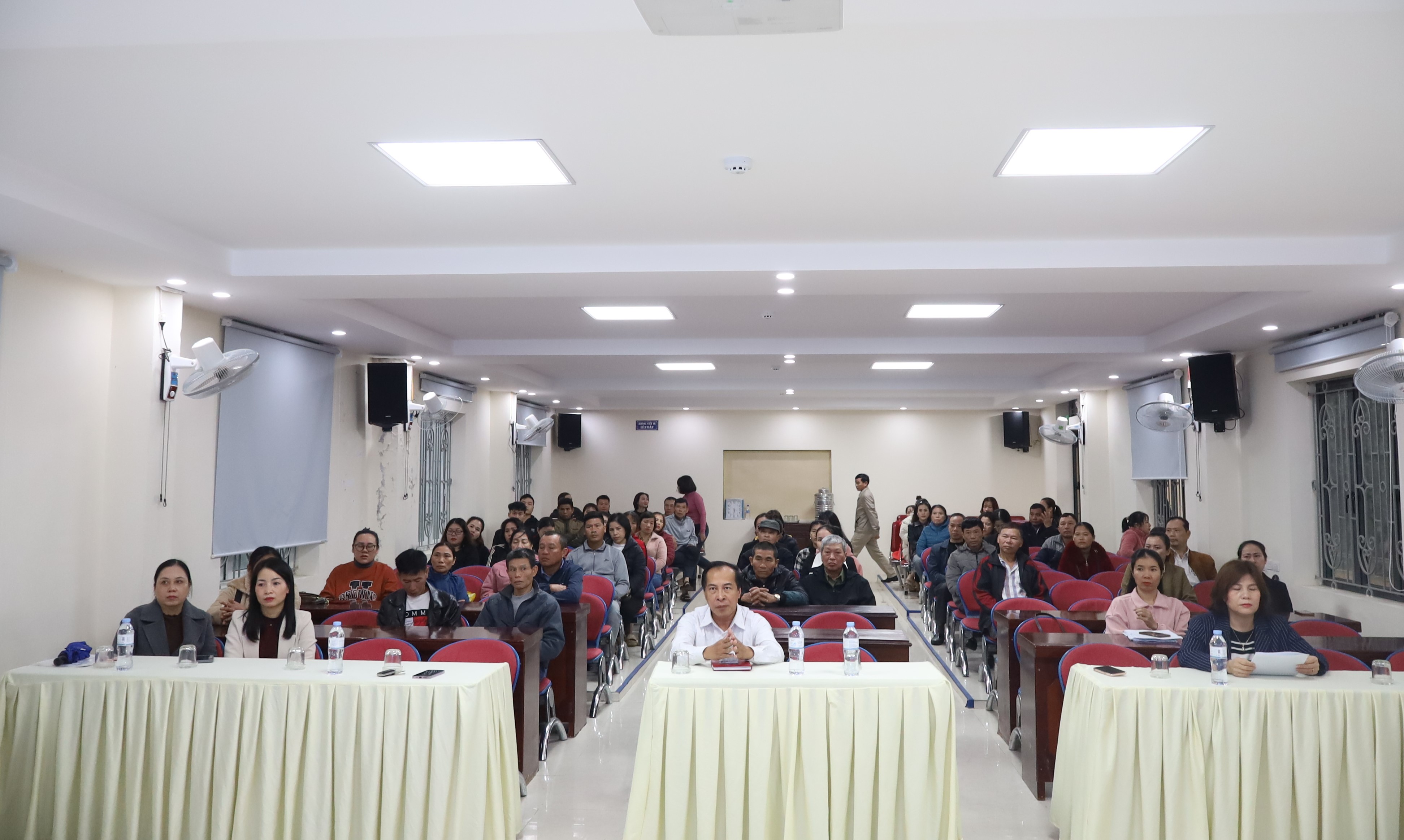 Trường Cao đẳng Việt – Đức Nghệ An tổ chức Hội nghị phụ huynh học sinh khối THPT, năm học 2024 – 2025