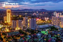 Thành phố Vinh kỷ niệm 50 năm ngày tái thiết